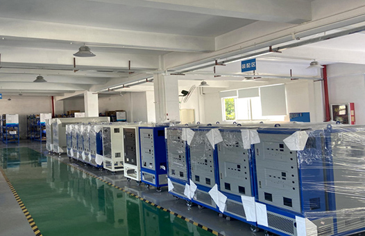 模溫機(jī)-油溫機(jī)-水溫機(jī)-電加熱導(dǎo)熱油爐-深圳市萬(wàn)博威科技有限公司